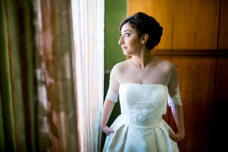 sposa in finestra